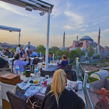 سيفين هيلز - فئة خاصة 4*