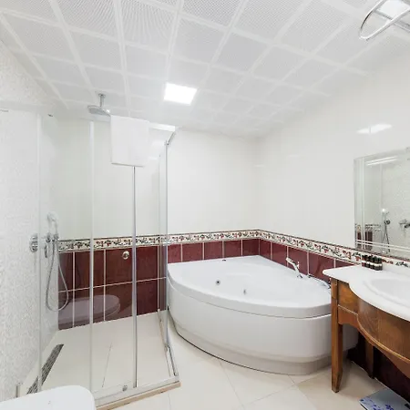 Seven Hills - Special Category Hotel