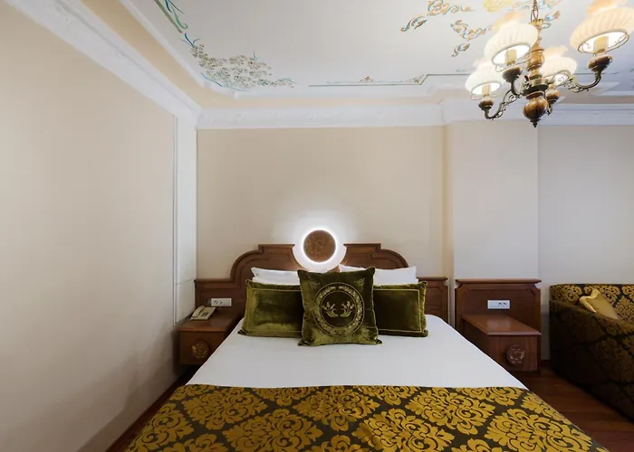 Seven Hills - Special Category 4*